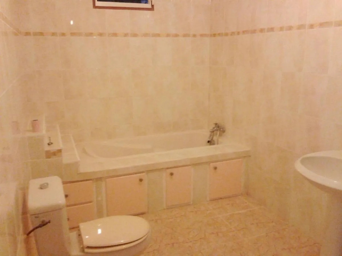 Appartement Confortable Pointe-Noire + Terrasse